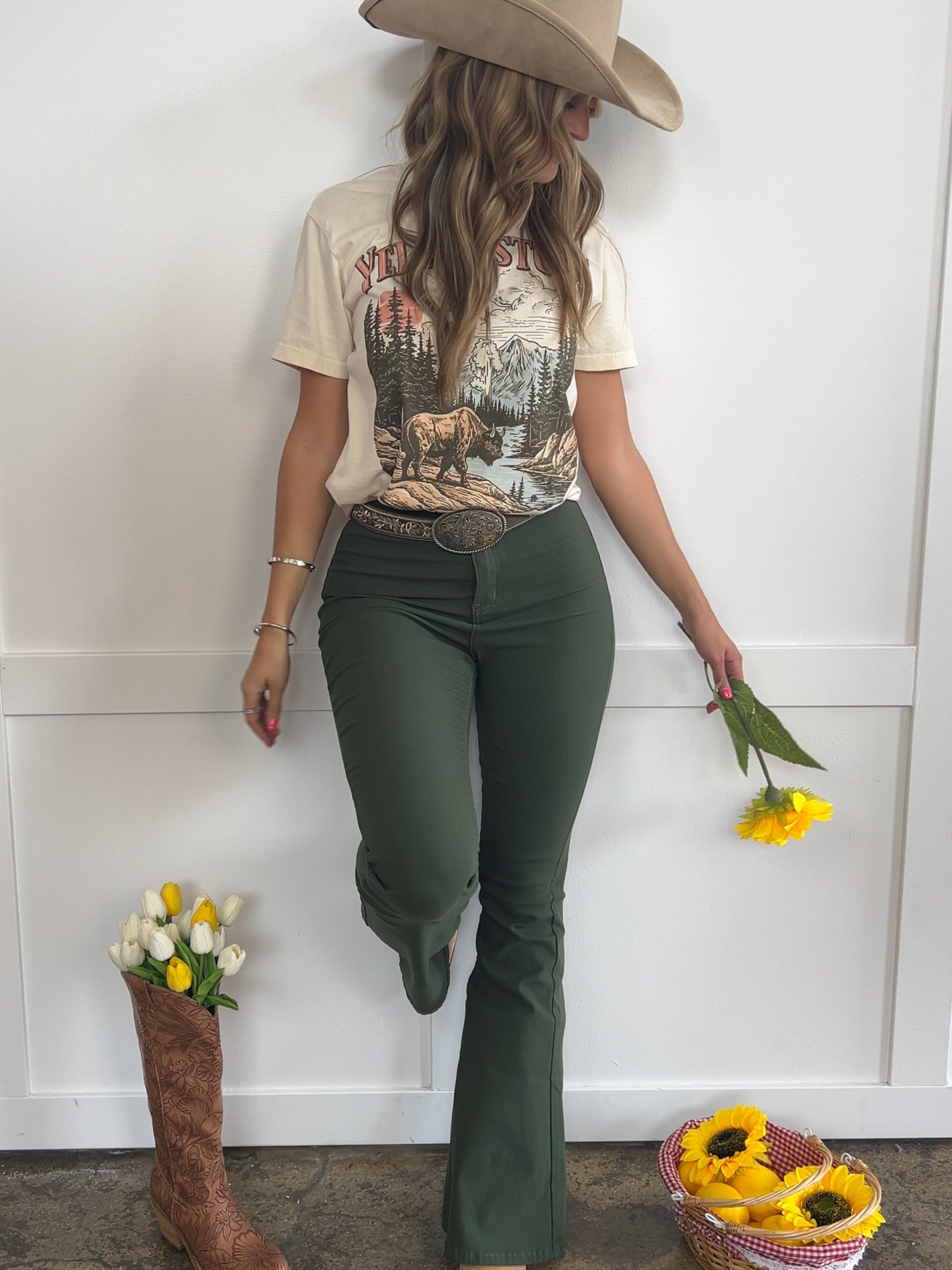 Western Country Roads Concert Bundle (1 Flare + 1 Western Tee)