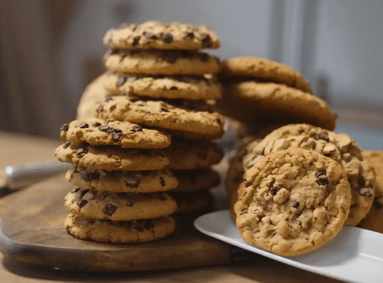 Sweet Tooth Cookies – Soft, Chewy & Kosher Certified