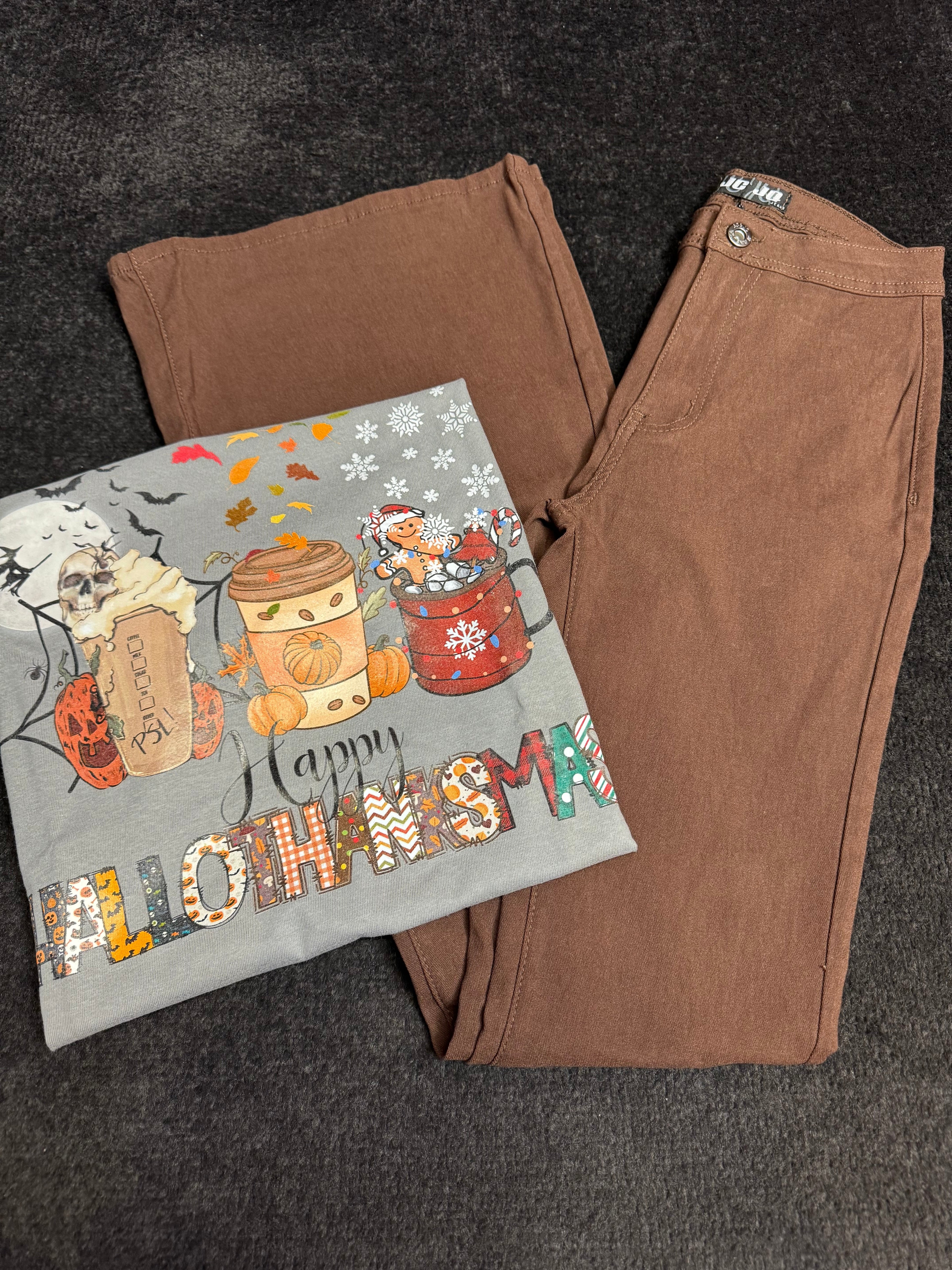 Hallothanksmas Flare Bundle (1 Fiona Flare + 1 Hallothanksmas Shirt)