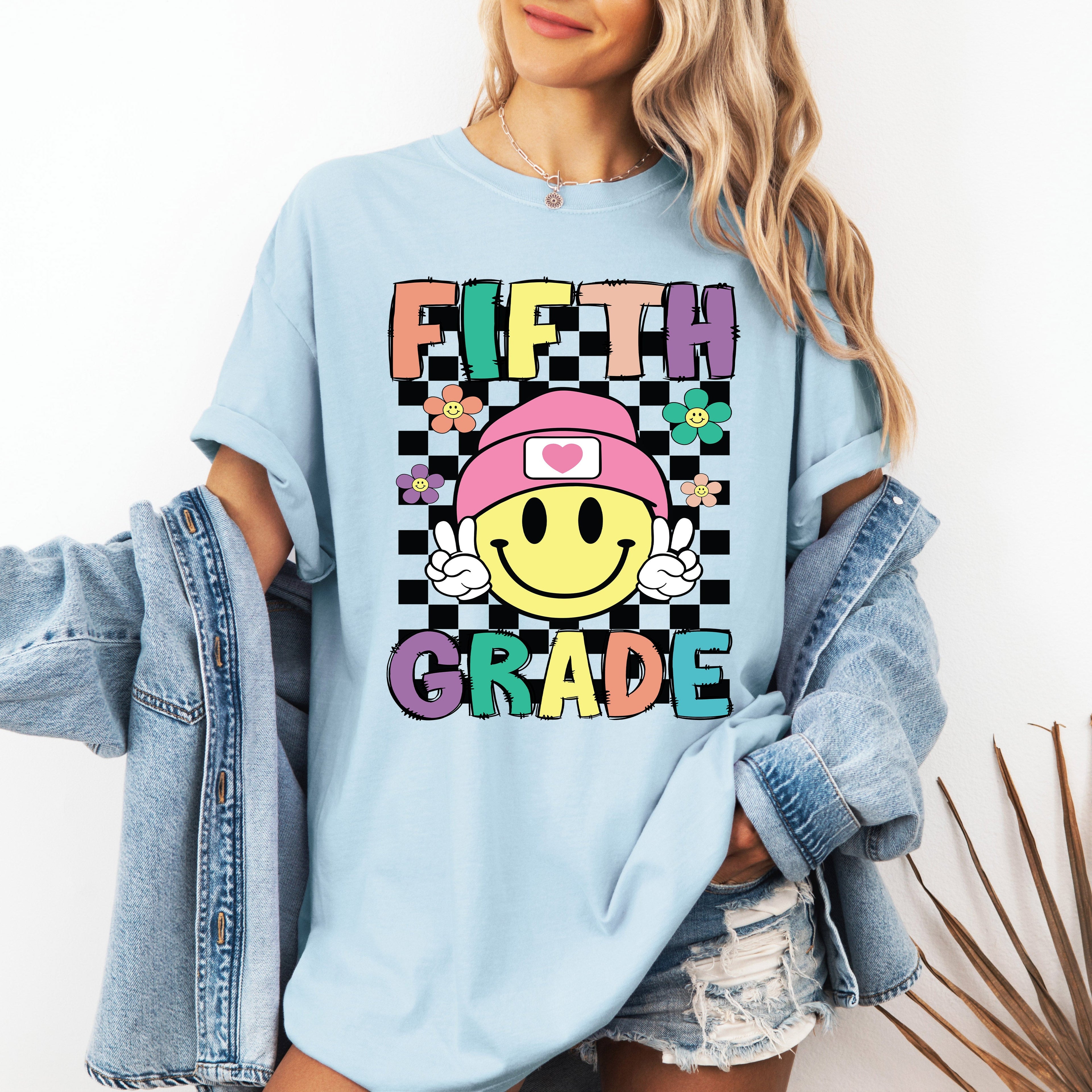 Fifth Grade, Smiley Face, Teacher, Back to School, First Day of School, Cute, Teacher Appreciation, Coquette, Comfort Colors T-Shirt