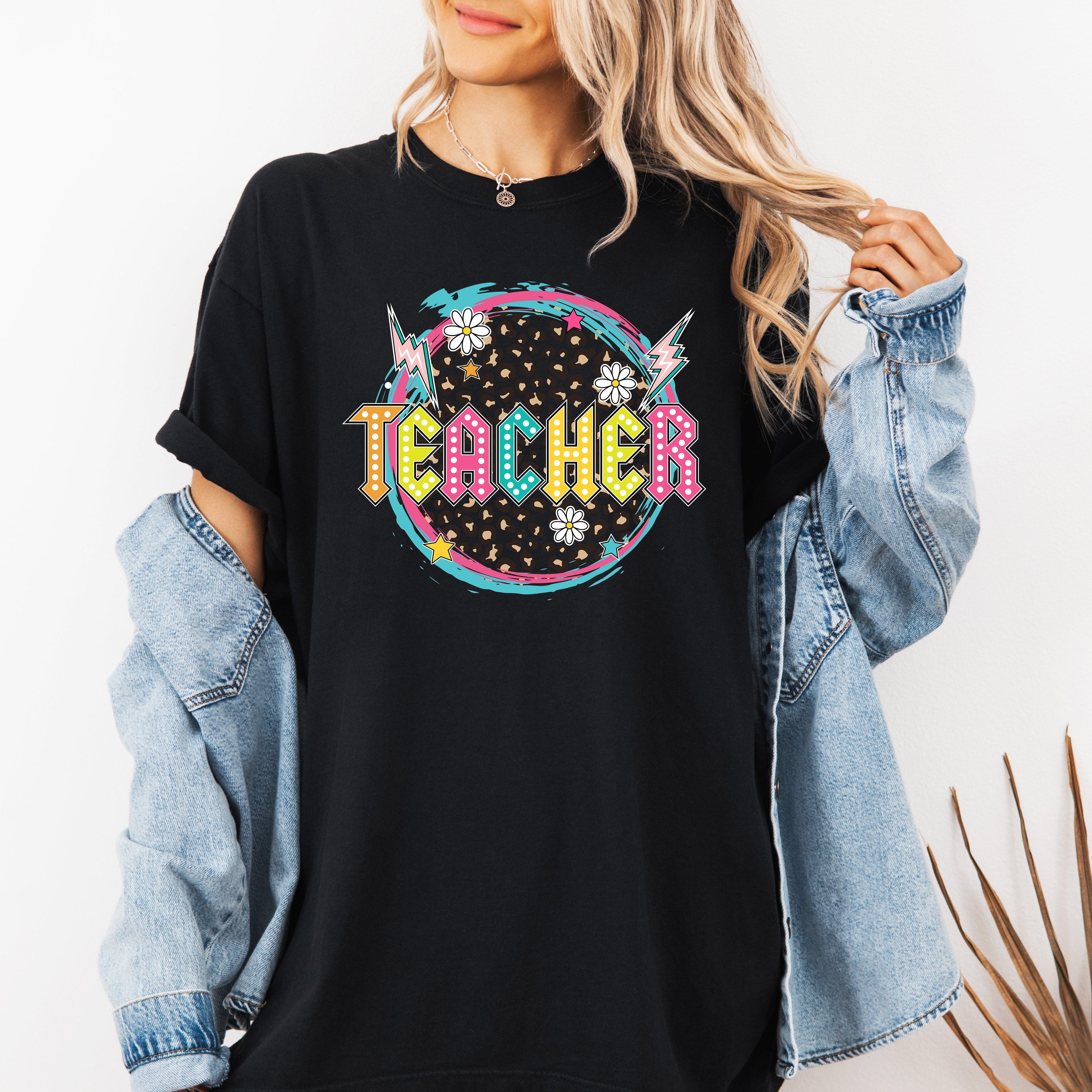 Teacher, Leopard, Daisy, Back to School, First Day of School, Cute, Teacher Appreciation, Coquette, Comfort Colors T-Shirt