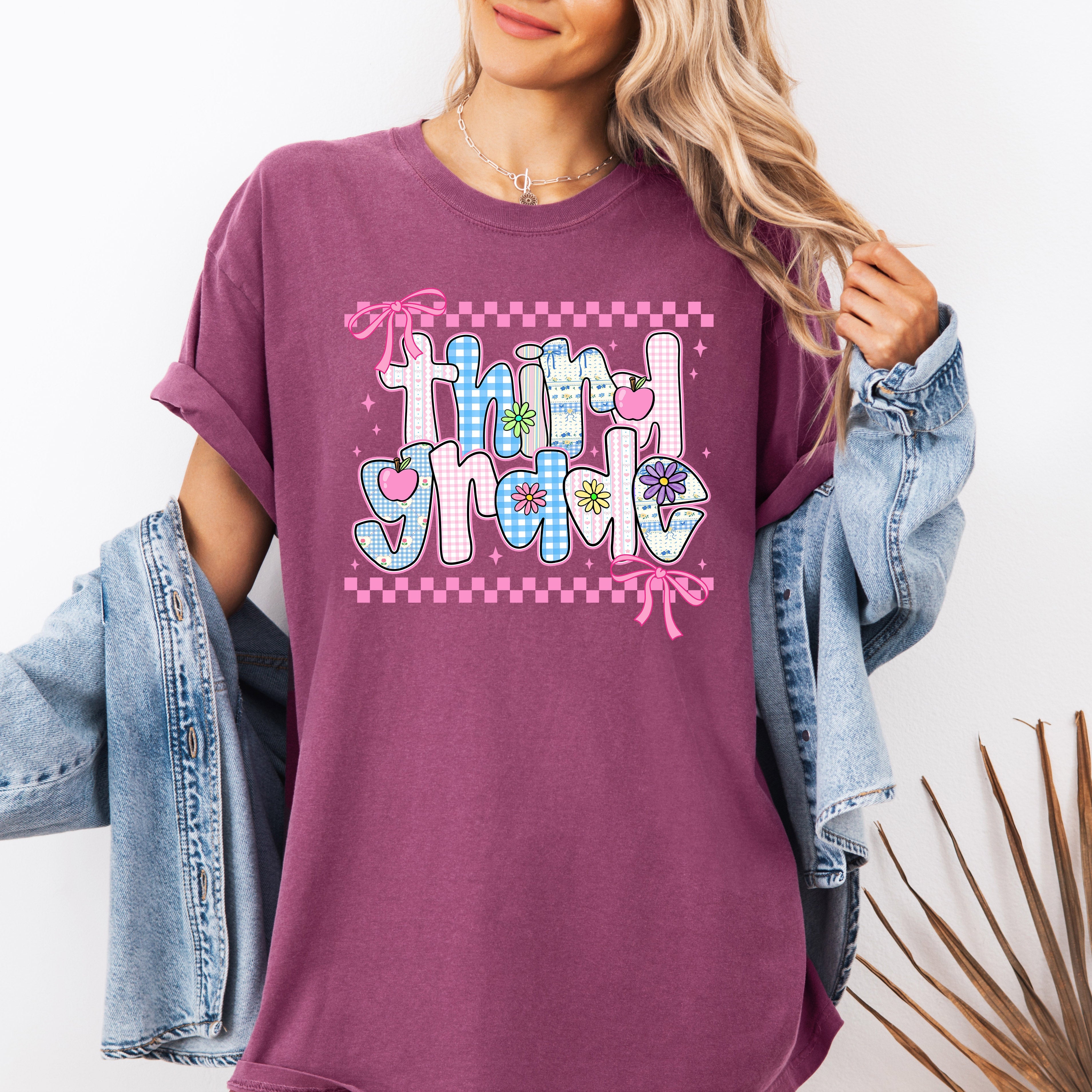Third Grade Teacher, Retro, Checkered, Back to School, First Day of School, Cute, Teacher Appreciation, Coquette, Comfort Colors T-Shirt