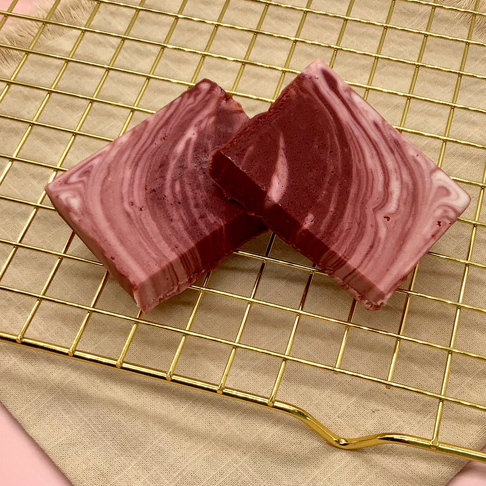 Red Velvet Cheesecake Fudge