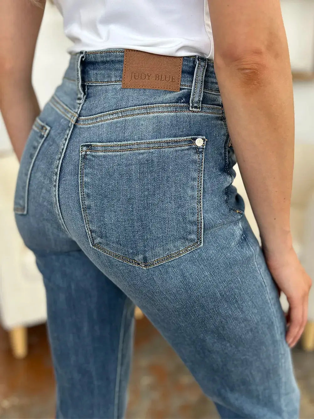 Full Size/Plus Size Cuffed Hem Slim Judy Blue Jeans