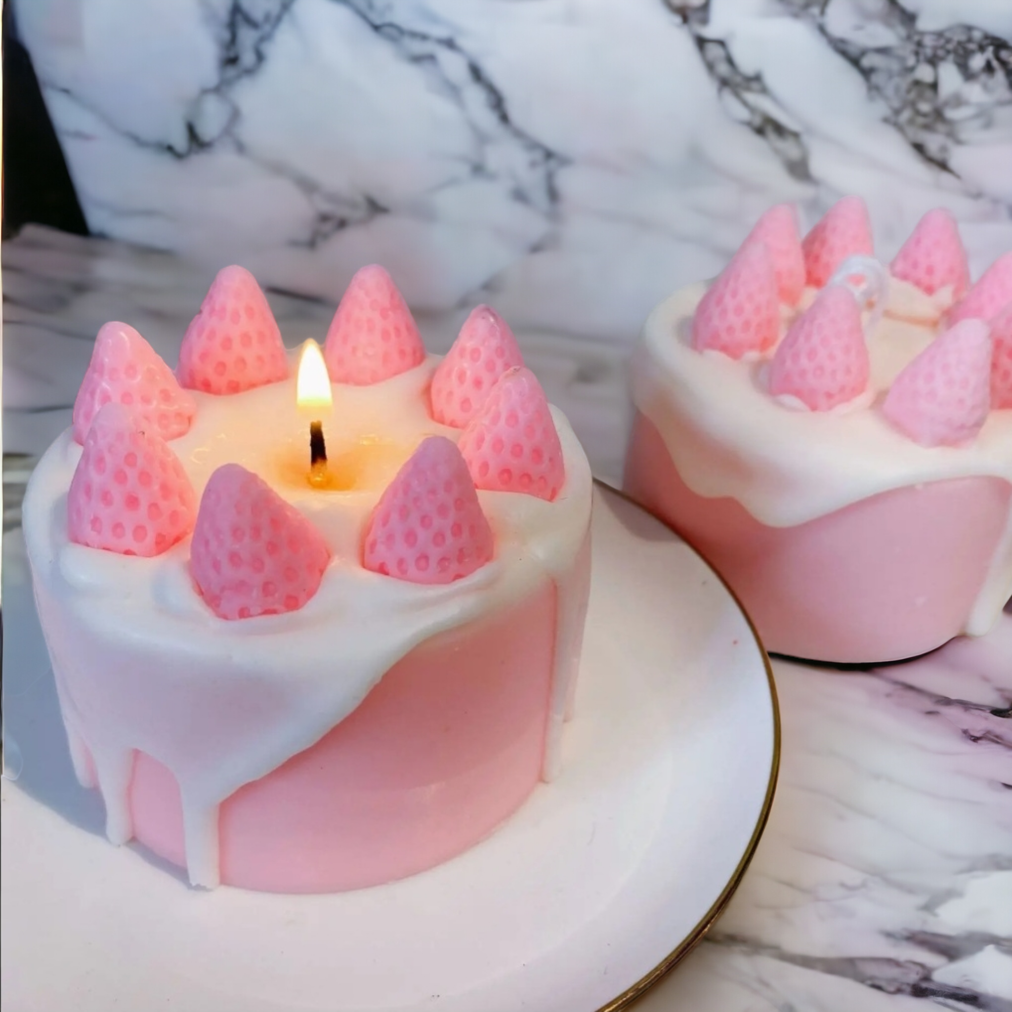 Strawberry Rosé Cake Candle