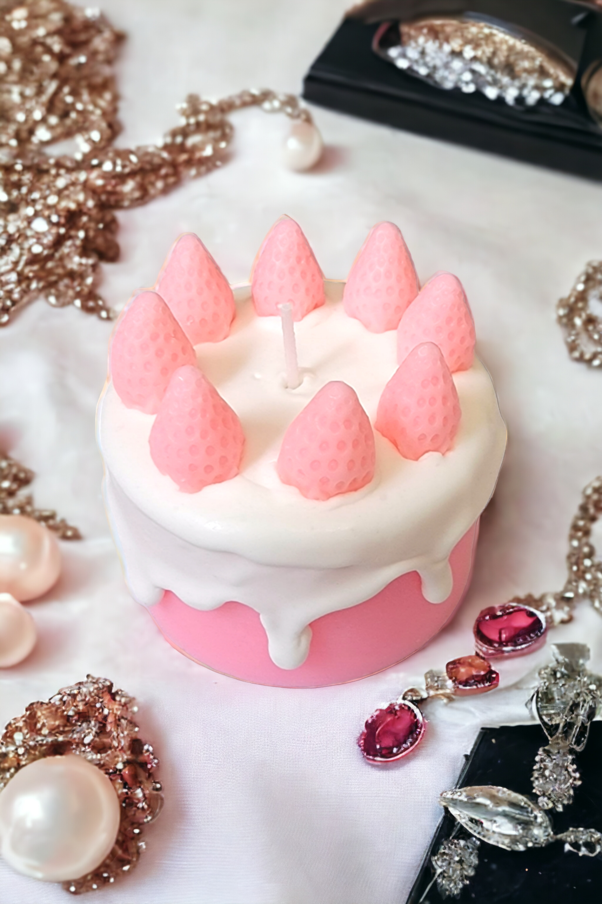 Strawberry Rosé Cake Candle